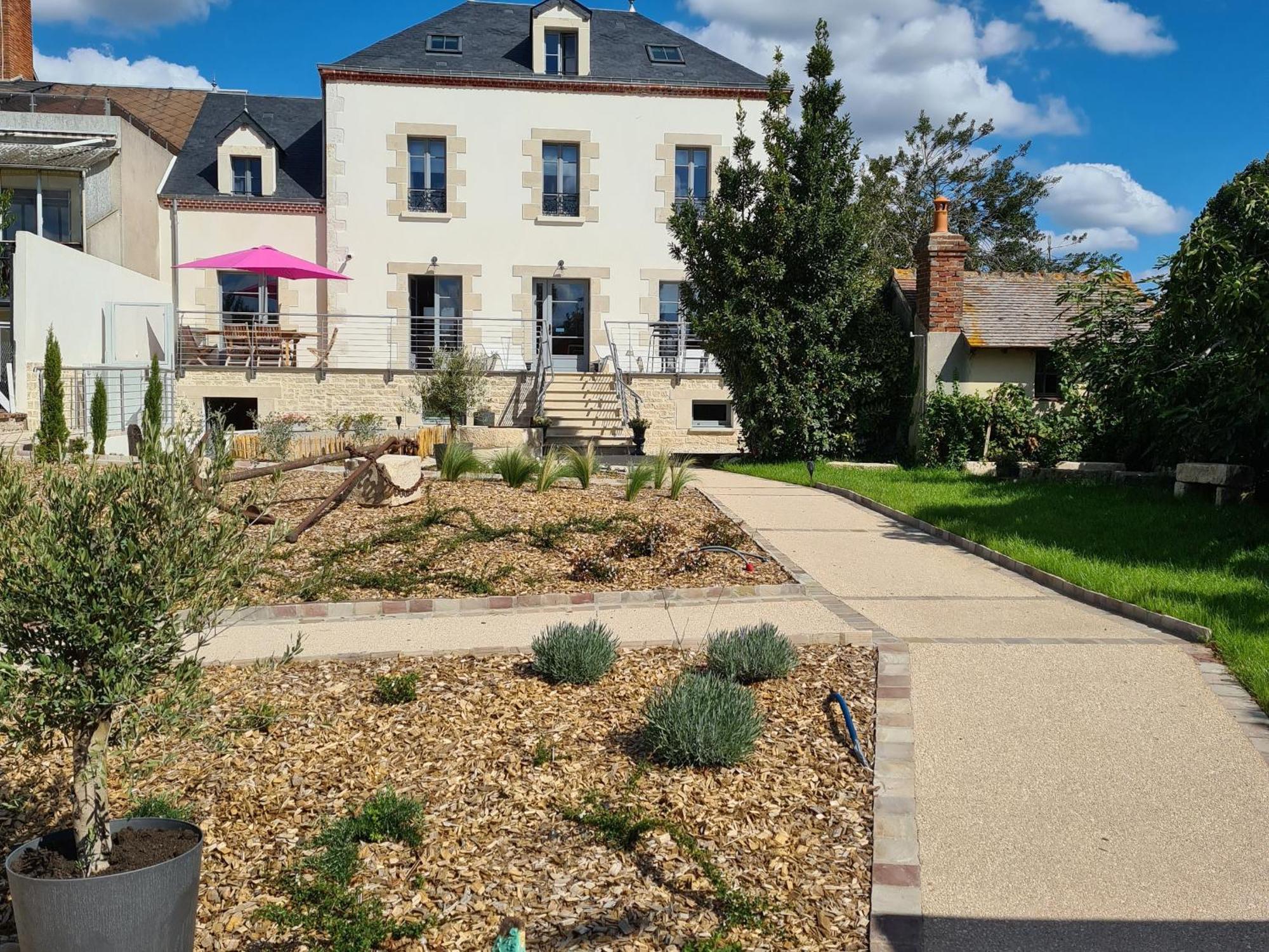 Chambre Pmr Tout Confort Avec Terrasse En Bord De Canal, Animaux Acceptes, Proche Centre-Ville De Briare - Fr-1-590-368 Esterno foto